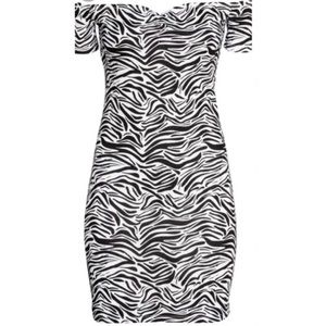 Fun of the shoulder dress